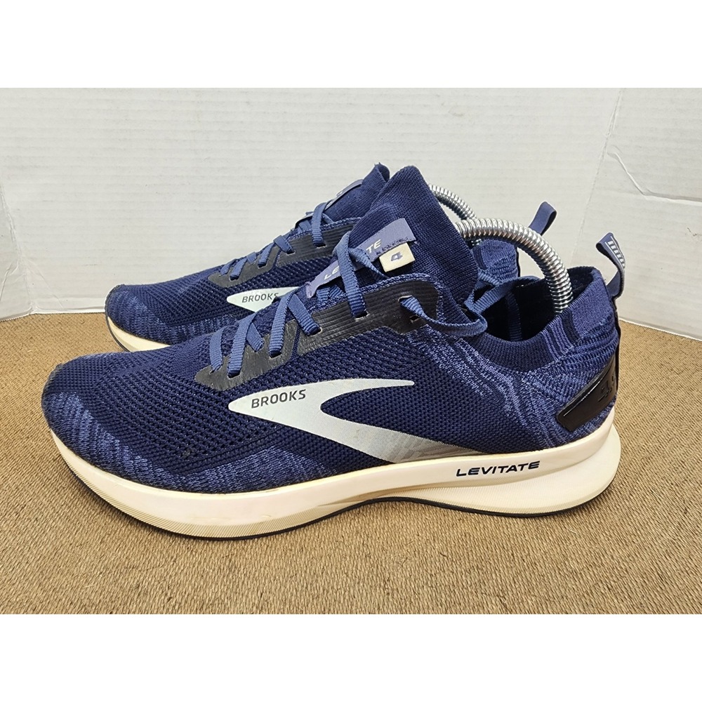 Brooks Mens Levitate 4 Blue Running Shoes Sneakers Size 9 D